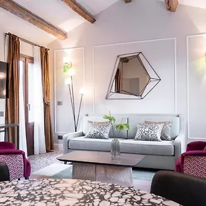 https://be-mate-ponte-di-rialto.hotelinveneto.com